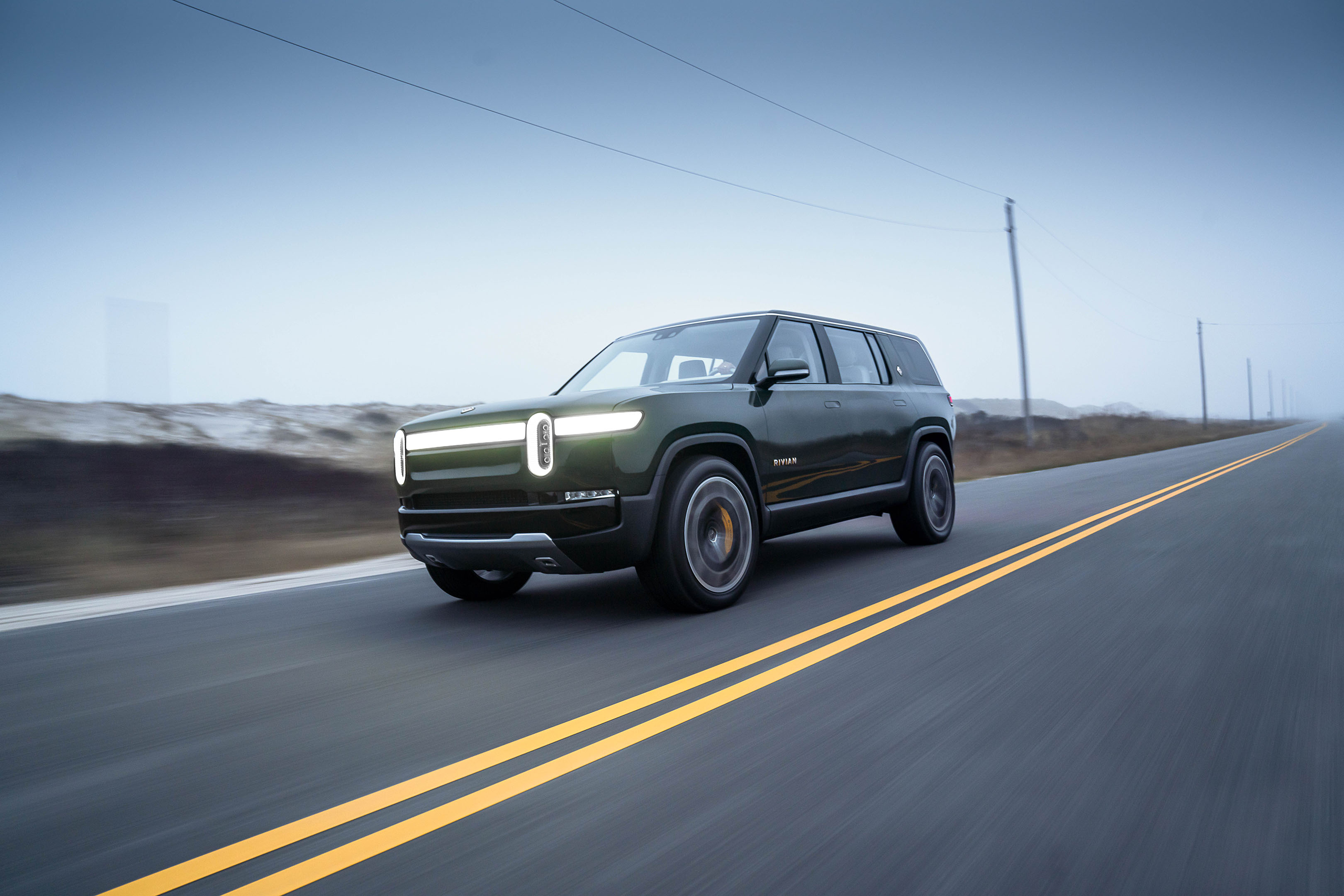 2_Rivian-NYC-Dune-275_ALT_FINAL-2